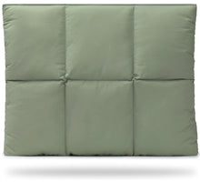 Load image into Gallery viewer, ProElite Puffy Laptop Sleeve for 16-inch MacBook Pro Puffer Laptop Carrying Case, Pillow Pouch Compatible MacBook Pro 16 inch - Green
